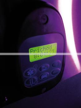 KP600 -  snímač bezkontaktních karet s klávesnicí a displejem